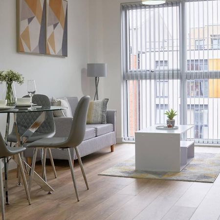 Modern Central Apartment - City Centre - Fast Wifi - Near Utilitia Arena & Icc Birmingham Ngoại thất bức ảnh