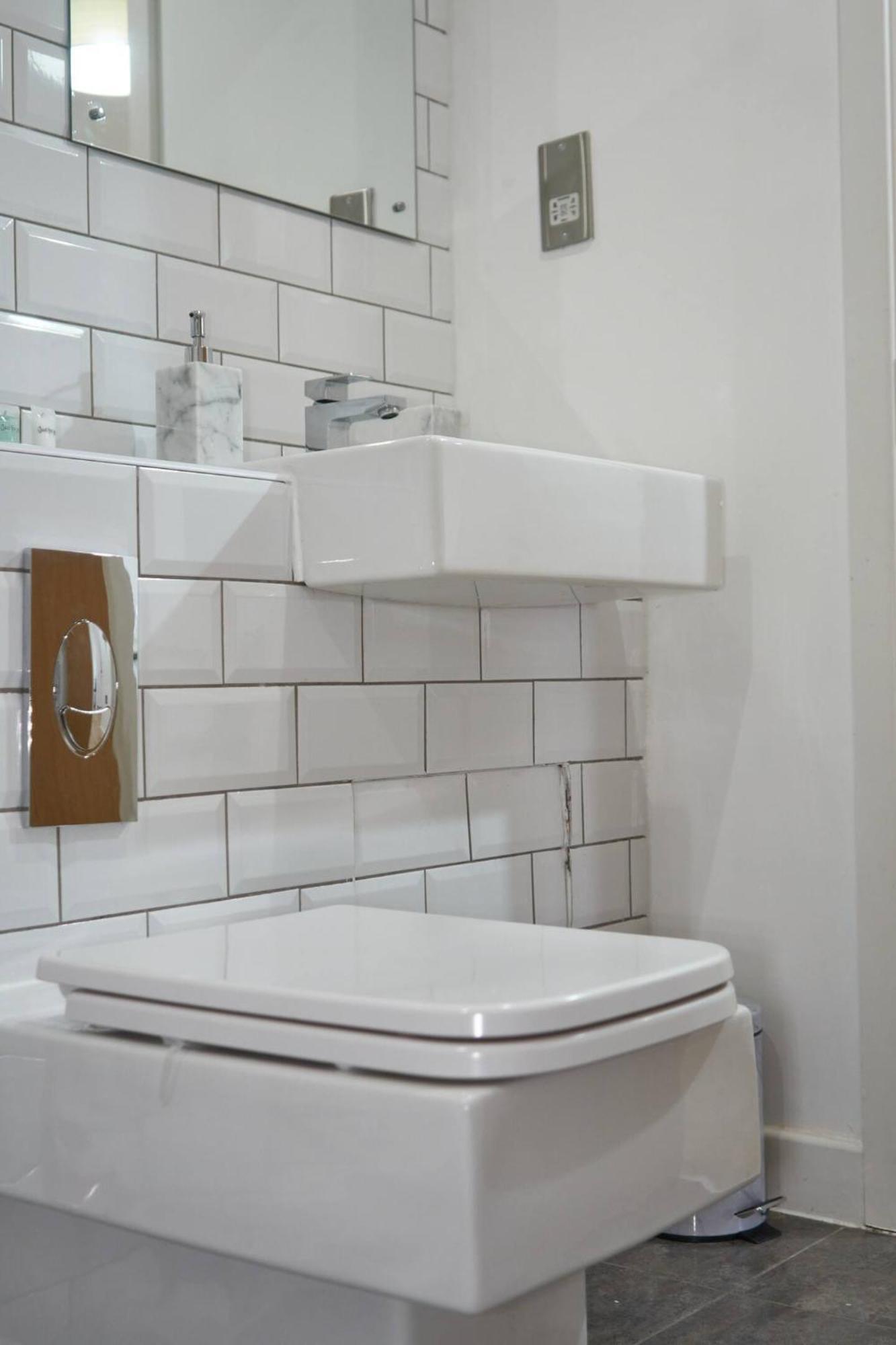 Modern Central Apartment - City Centre - Fast Wifi - Near Utilitia Arena & Icc Birmingham Ngoại thất bức ảnh
